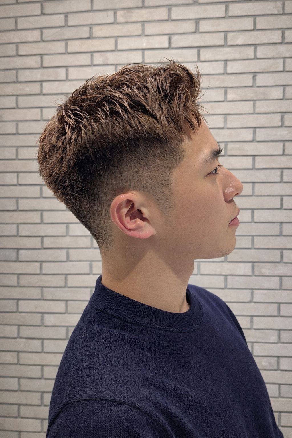 Korean men's hair style at JUNO HAIR Myeongdong hair salon (2nd Branch) — trend cut, two-block, men's perm · case 6